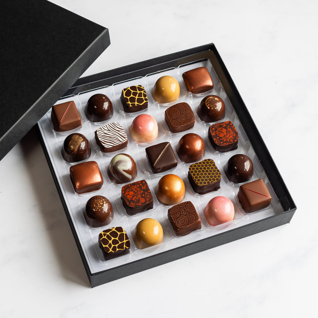 Hollychocs - Handmade Chocolates engineered to perfection